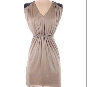 ✨4 for $25✨ Kardashian Kollection Dress